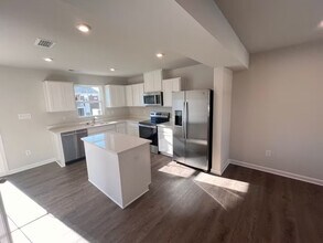 1252 Canterbury Rdg Rd in Richmond, VA - Building Photo - Building Photo