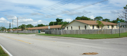 Toney Penna Apartments in Jupiter, FL - Building Photo - Building Photo