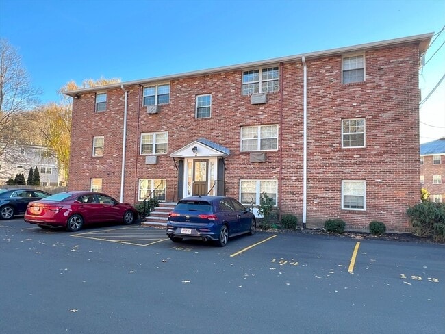 property at 2 Colonial Village Dr