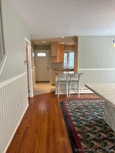 48 Pemberwick Rd in Greenwich, CT - Building Photo - Building Photo