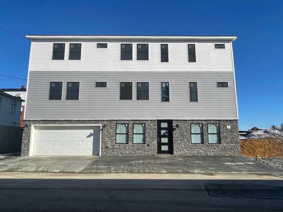 17 Highland St, Unit #101 in Morgantown, WV - Building Photo