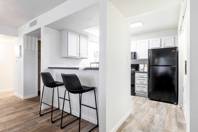 AYA ABQ in Albuquerque, NM - Foto de edificio - Interior Photo