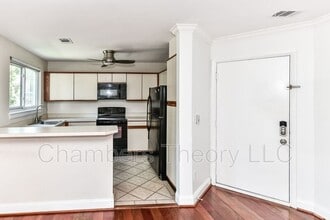 11729 Summerchase Cir in Reston, VA - Building Photo - Building Photo