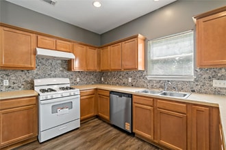 598664075 A in Rosharon, TX - Building Photo - Building Photo
