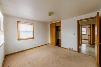 3061 S 72nd St, Unit # 3 in West Allis, WI - Building Photo - Building Photo