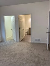 456 Westside Dr in Rochester, NY - Building Photo - Building Photo