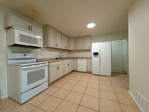 3407 30th St in Lubbock, TX - Building Photo - Building Photo