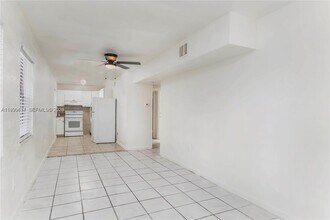 1123 NW 27th Ave in Fort Lauderdale, FL - Building Photo - Building Photo