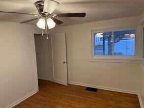 220 N Fillmore St in Red Bud, IL - Building Photo - Building Photo