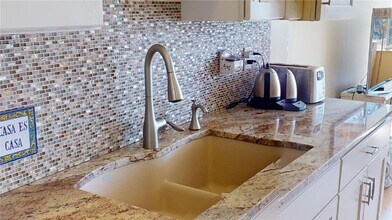 1400 East Ave in Rochester, NY - Building Photo - Building Photo