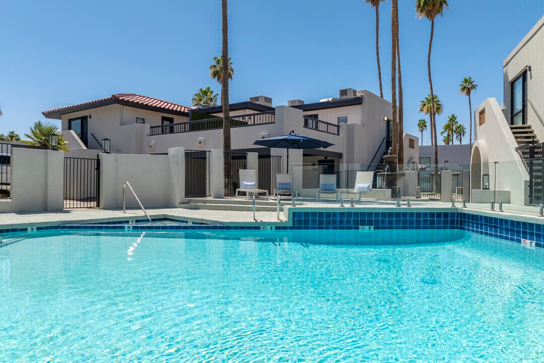 Views at the Peak in Phoenix, AZ - Building Photo