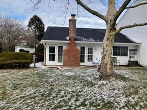 37 Dogwood Dr in Spring Lake, NJ - Building Photo - Building Photo