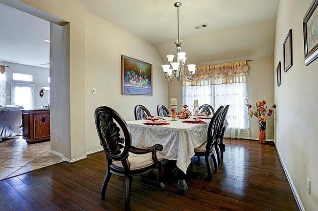 13312 Highland Lake Ln in Pearland, TX - Building Photo - Building Photo
