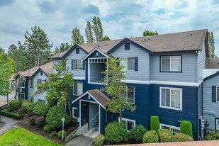 Sunrise Estates in Kent, WA - Building Photo