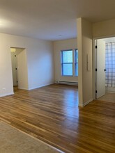 1724 W Jonquil Terrace in Chicago, IL - Building Photo - Building Photo