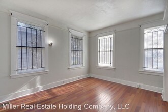 631 W 37th St in Savannah, GA - Foto de edificio - Building Photo