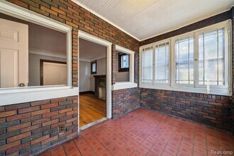 59 W Margaret St in Highland Park, MI - Building Photo - Building Photo