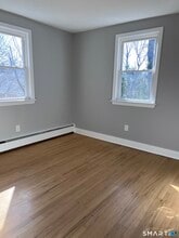 7 Dale St in Stamford, CT - Building Photo - Building Photo