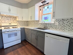 731 Pineview Ave in Sarnia, ON - Foto de edificio - Building Photo