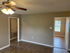 1660 Duke St in Conway, AR - Building Photo - Building Photo