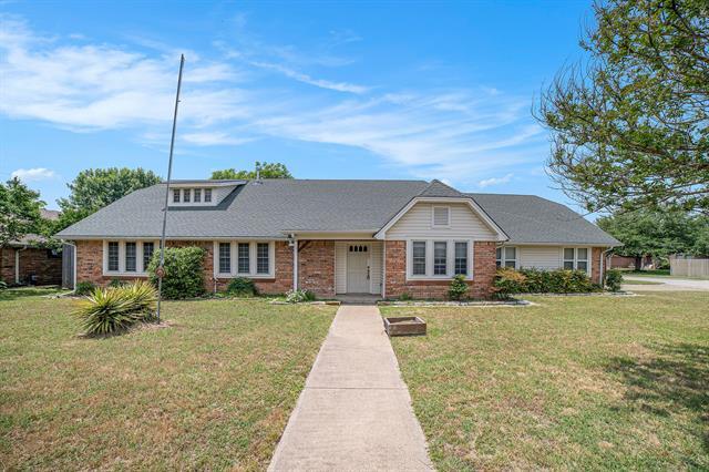 2940 Flamingo Cir in Southlake, TX - Building Photo