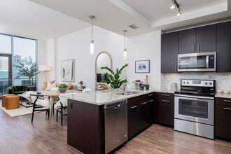 Northshore Austin in Austin, TX - Building Photo - Building Photo