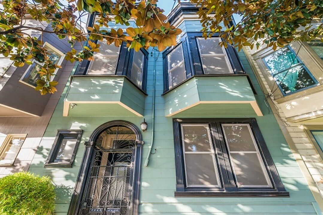 2388-2390 Bryant St-Unit -2388 in San Francisco, CA - Building Photo