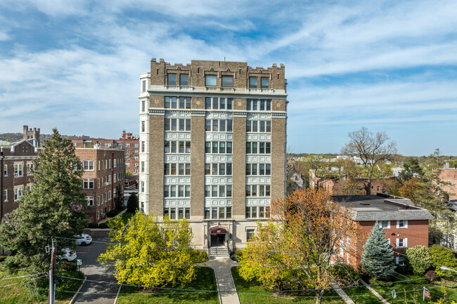 Haddon Hall in Montclair, NJ - Building Photo - Building Photo