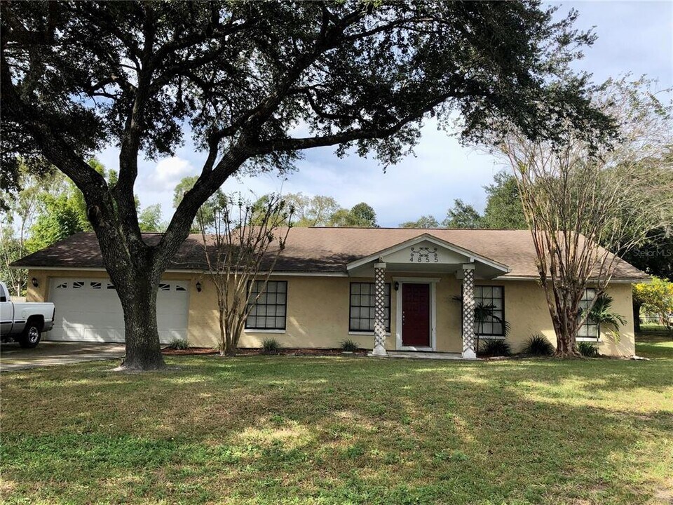 4855 Gulfstream Pl in Land O Lakes, FL - Building Photo