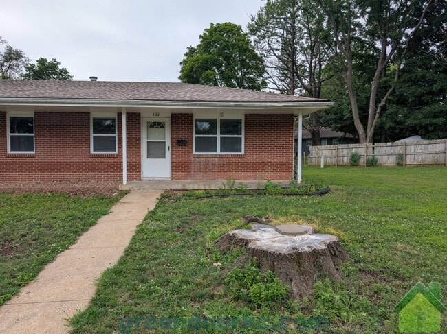 property at 420 Holiday Dr
