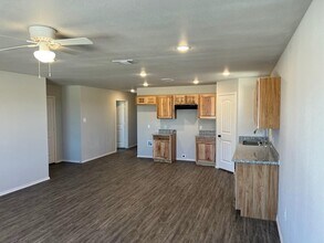 7441 4th St in Lubbock, TX - Building Photo - Building Photo