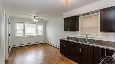 5940 S Kilbourn Ave, Unit 2 in Chicago, IL - Building Photo - Building Photo
