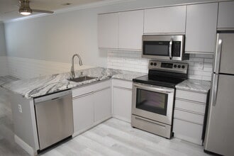 522 S Kerr Ave, Unit 44 in Wilmington, NC - Foto de edificio - Building Photo