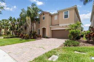 12286 Regal Lily Ln in Orlando, FL - Building Photo - Building Photo