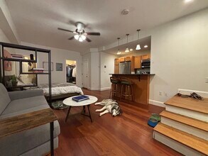 7 Grove St, Unit BF in Boston, MA - Building Photo - Building Photo