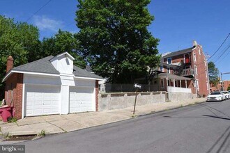 801 Swede St, Unit Unit 3 in Norristown, PA - Building Photo - Building Photo