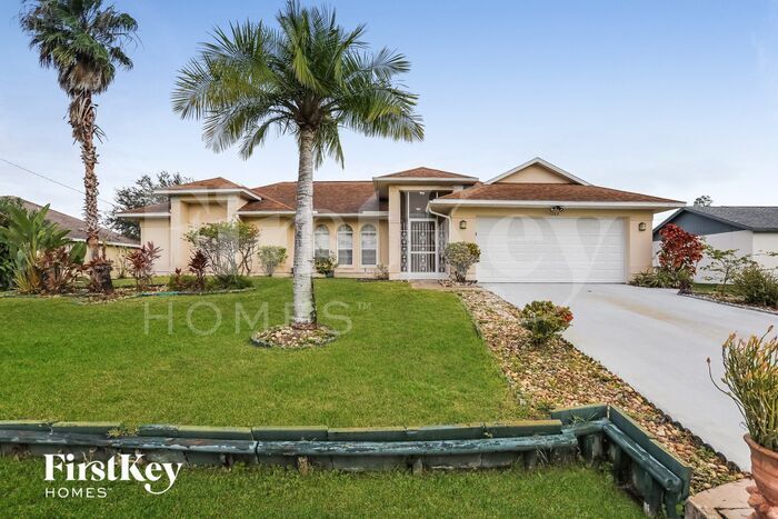 1763 Parrsboro St NW in Palm Bay, FL - Building Photo