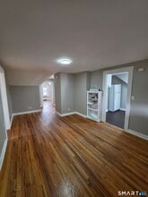 396 W Main St in New Britain, CT - Building Photo - Building Photo