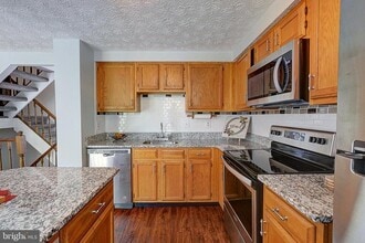 7622 Mandan Rd in Greenbelt, MD - Building Photo - Building Photo