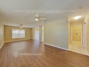 7176 Chatum Light Run in Bradenton, FL - Building Photo - Building Photo