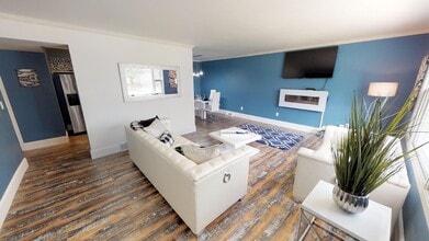 303 Westbrook Drive in Oshkosh, WI - Foto de edificio - Building Photo