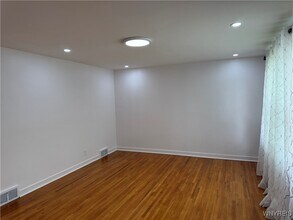 63 Norman Pl in Buffalo, NY - Building Photo - Building Photo