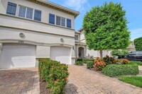 1119 Vermilion Dr, Unit 532 in Lake Worth, FL - Building Photo - Building Photo