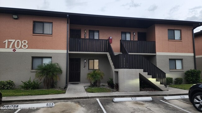 property at 1708 University Ln