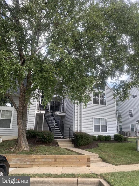 14044 Vista Dr in Laurel, MD - Foto de edificio - Building Photo
