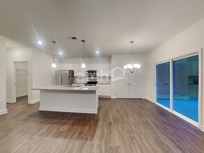 475 Summit View Ct in Canton, GA - Building Photo - Building Photo