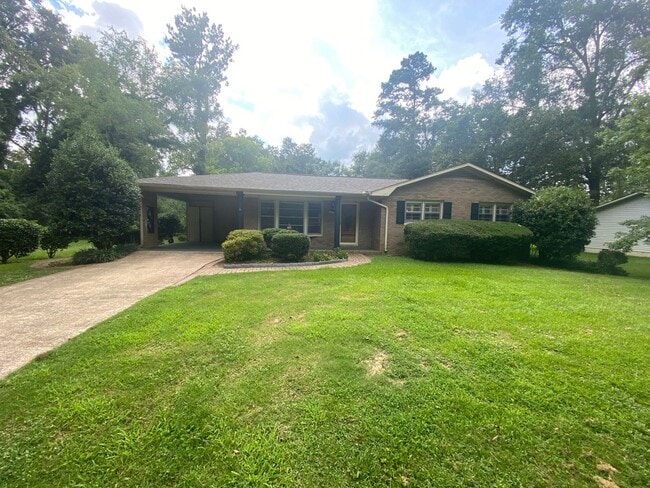 property at 408 4th Ave NE