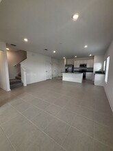 7330 Summer Ivy Aly in Orlando, FL - Building Photo - Building Photo