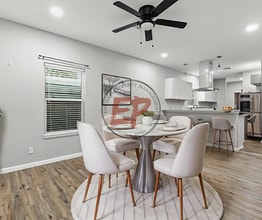 221 N Bermuda St in Waco, TX - Building Photo - Building Photo