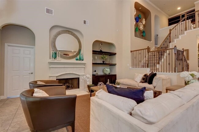 property at 3 Galleta Ct